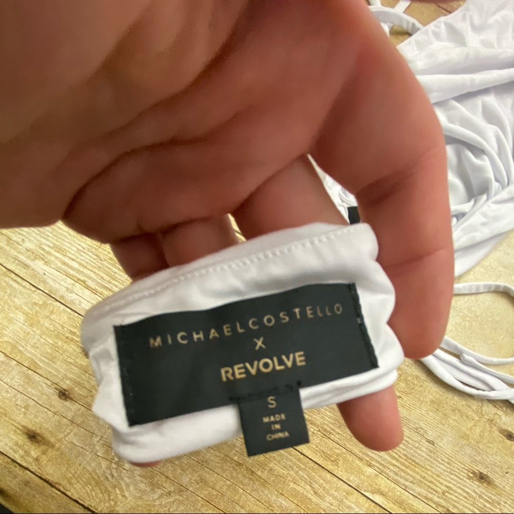 NWOT Michael Costello Women's White X Revolve Leah Crop Top - Picture 6 of 6